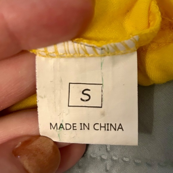 Colorblock Top, Gray, Navy and Yellow, Front Knot, 3/4 Sleeves, Size Small - Picture 5 of 6